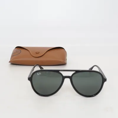 Sunglasses (RB 4376) from Ray-Ban