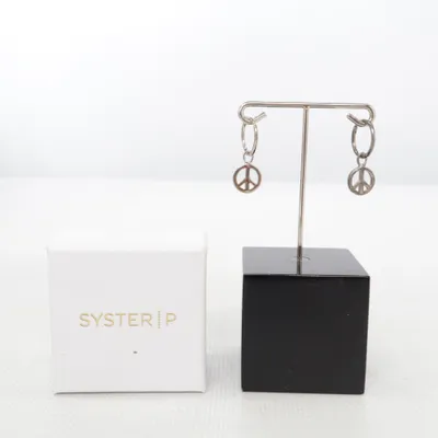 Örhängen (Silverfärgad) från Syster P Silver