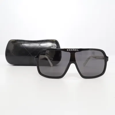 Solglasögon (9158) från Chanel