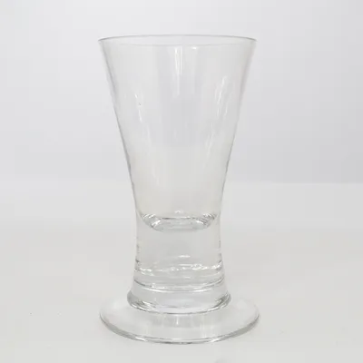 Drinking glass ("Tratt", Erik Höglund,) from Boda
