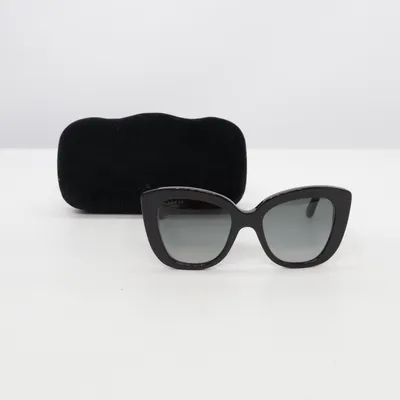 Sunglasses (Black) from Gucci