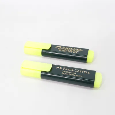 Tuschpenna (Textliner 48 Superfluorescent) från Faber Castell