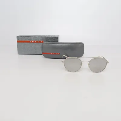 Solglasögon (SPS51S) från Prada Linea Rossa