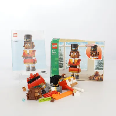Construction set (40640) from LEGO