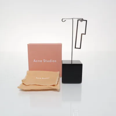 Örhänge (Silverfärgad) från Acne Studios Okänd metall