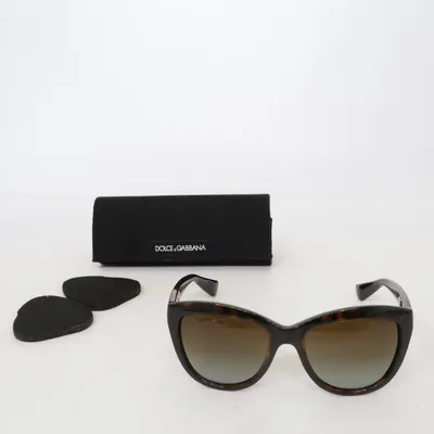 Solglasögon (DG 6087) från Dolce & Gabbana