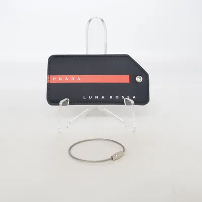 Accessoire de voyage (Luna Rossa) de Prada Beauty
