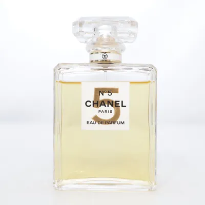 Eau de Parfum (No. 5) von Chanel