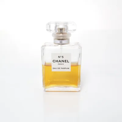 Eau de Parfum (N°5) från Chanel