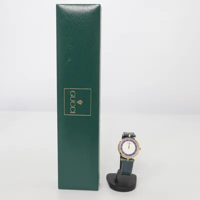 Polshorloge (2000m) van Gucci
