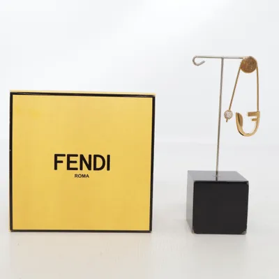 Boucle d'oreille (Fendace) de Fendi Métal inconnu