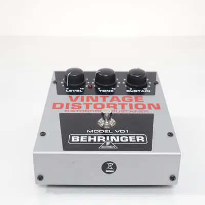 Mixerbord (Grå, Svart) från Behringer