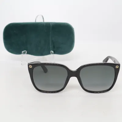 Solbriller (GG0022S) fra Gucci