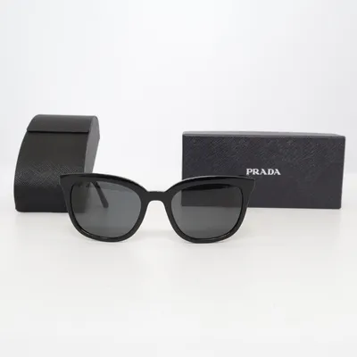 Solbriller (SPR03X Eyewear) fra Prada