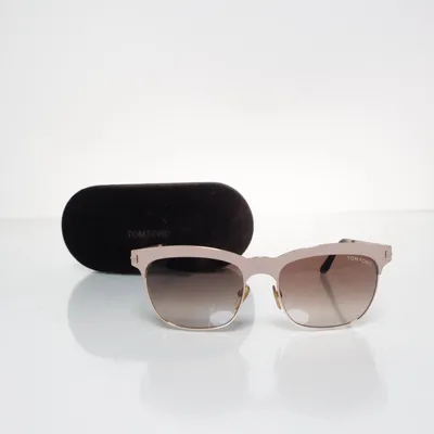 Solglasögon (Elena TF437) från Tom Ford