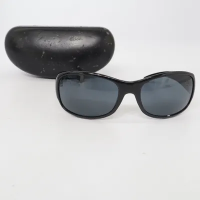 Solbriller (SPR 12F) fra Prada