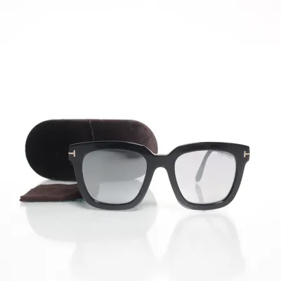 Solglasögon (TF690) från Tom Ford