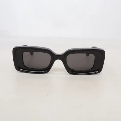 Sunglasses (LW40101I) from Loewe