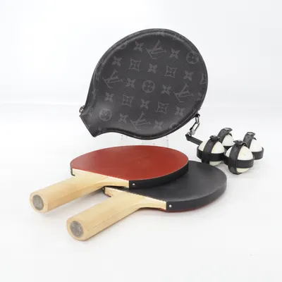 Raquette de tennis de table (Ping Pong Set) de Louis Vuitton