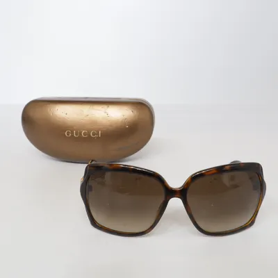 Lunettes de soleil (GG3131/S) de Gucci