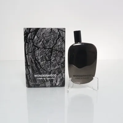 Eau de Parfum (Wonderwood) van Comme des Garçons