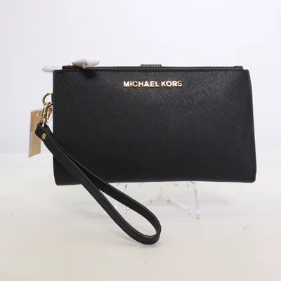Wallet (Jet Set Travel) from Michael Kors Leather