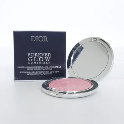 Highlighter (Forever Glow Luminizer 04 Pink Strobe) van Dior