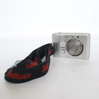 Digital compact camera from Nikon