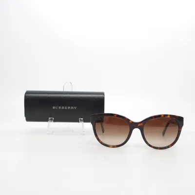 Zonnebril (B 4187) van Burberry