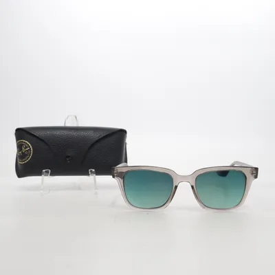 Zonnebril (RB4323) van Ray-Ban