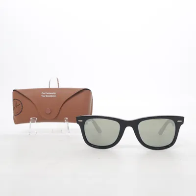 Solglasögon (RB2140 Wayfarer) från Ray-Ban