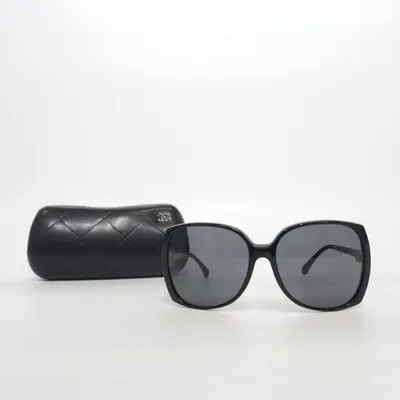 Zonnebril (5216) van Chanel