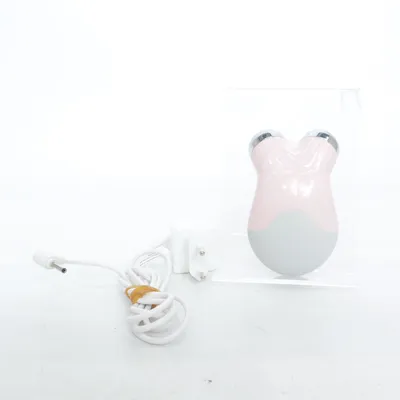 Massage machine (Roze) van Nuface