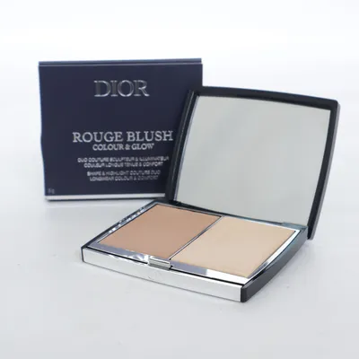 Highlighter (100 Diorissimo Contour & Glow) van Dior