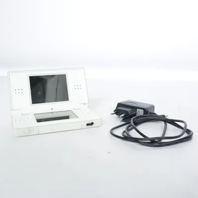 Game console (White)