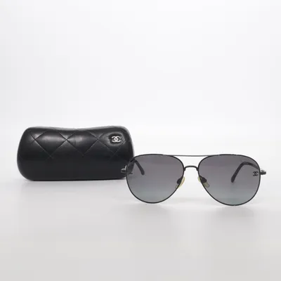 Solglasögon (4189-T-Q) från Chanel