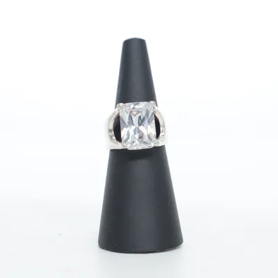 Ring (Silver) Silver
