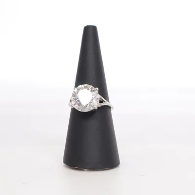 Ring (Silverfärgad, Vit) från SASB Silver, Okänd metall