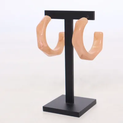 Örhängen (Beige) från Winston & Elle Okänd metall