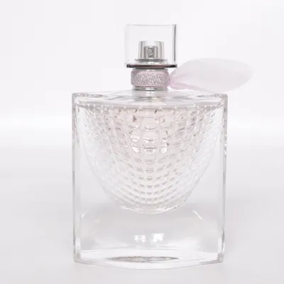 Eau de Parfum (La vie est belle FLOWERS OF HAPPINESS) från Lancôme