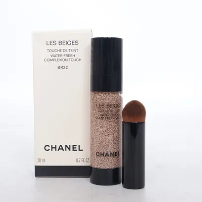 Foundation (Les Beiges Touche De Teint BR22) van Chanel