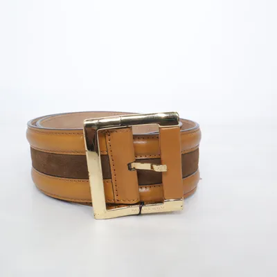 Riem (Bruin) van Burberry