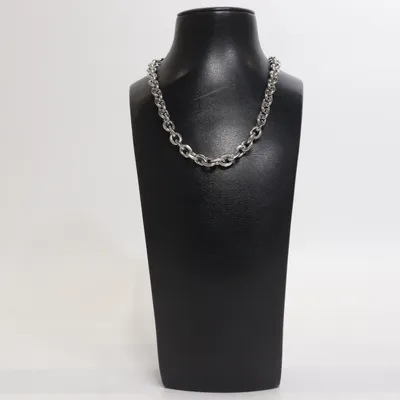 Halsband (Silverfärgad) från Edblad Okänd metall