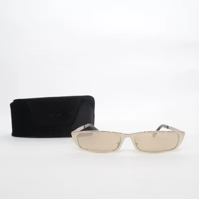 Solglasögon (FT 1059 32G) från Tom Ford