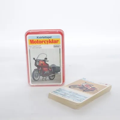 Verzamelkaarten (Rood, Meerkleurig) van Kärnan