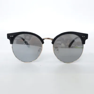 Sunglasses (Black)