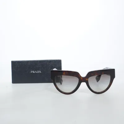 Zonnebril (SPR29P) van Prada