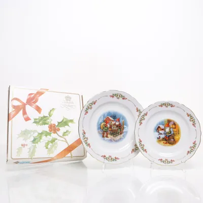 Tallrik (2 st tallrikar Gammaldags jul Fyrklövern ) från Fyrklövern