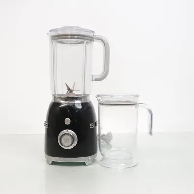 Mixer (Svart) från SMEG