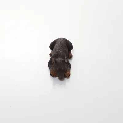 Figurin (Pinscher, Brown) från Sandicast